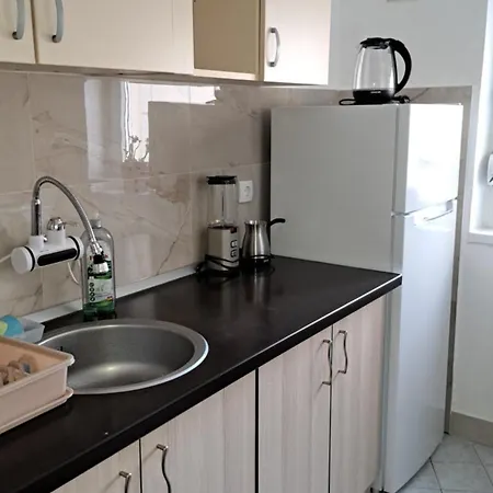 Lejlighed Stan Na Dan Centar 2 *