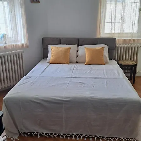 Appartement Stan Na Dan Centar 2